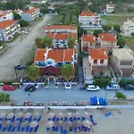 Apartahotel Nemo Polychrono