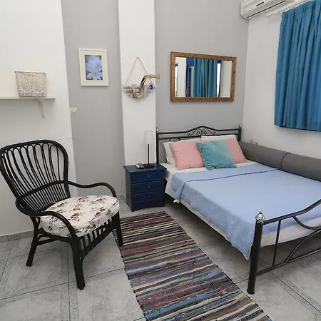 Nemo Aparthotel Polychrono