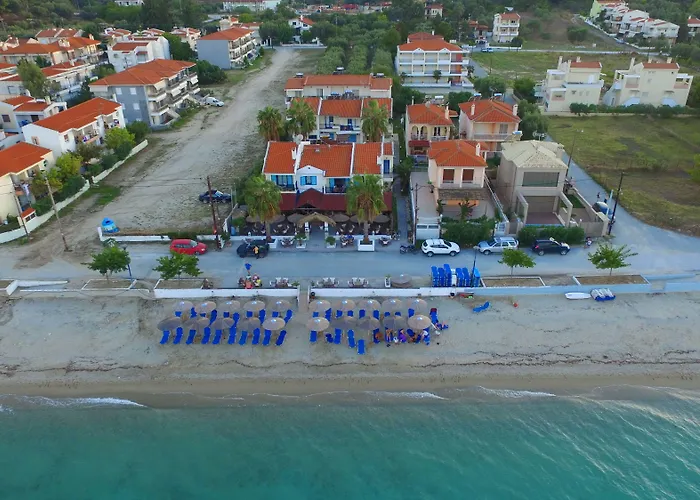 Nemo Aparthotel Polychrono